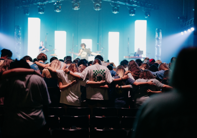 2024 InsideOut Header Img of students worshiping